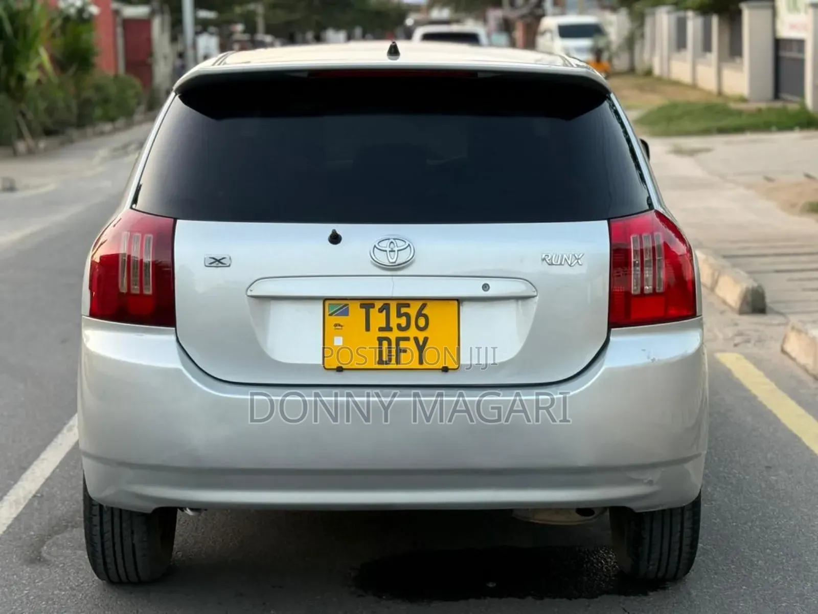 Toyota Corolla RunX 2004 Silver