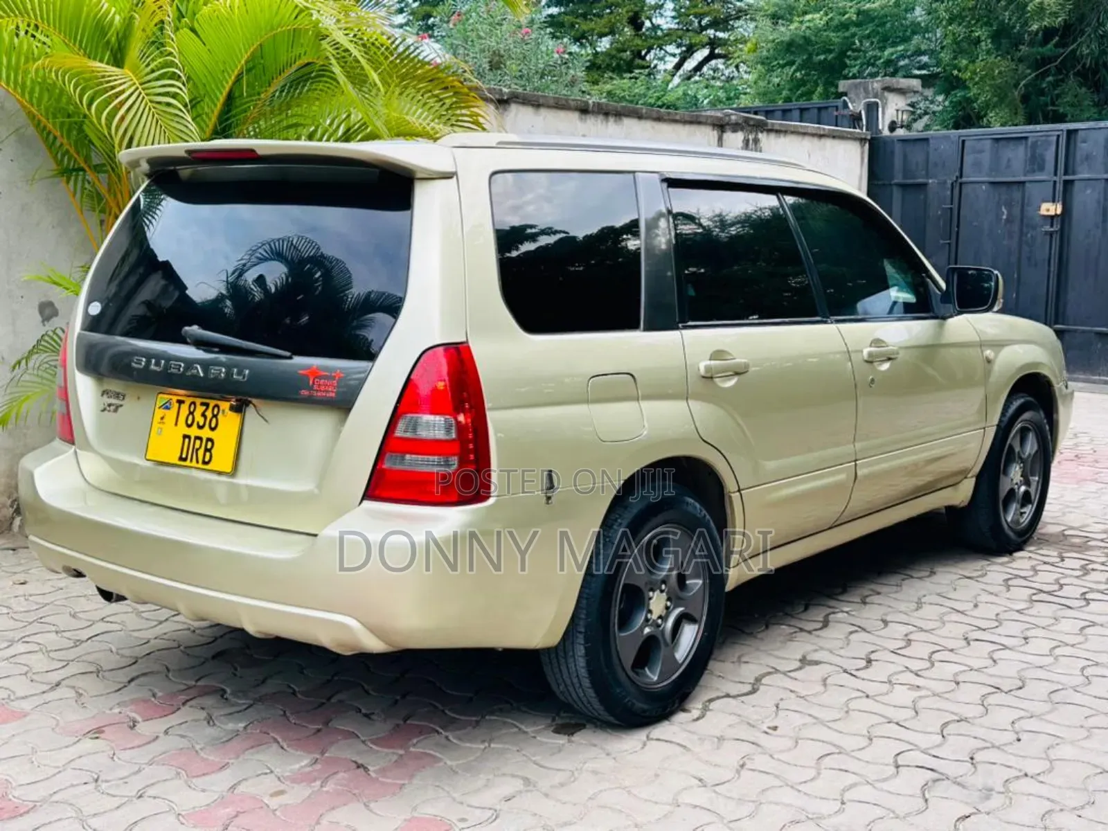 Subaru Forester 2003 Gold