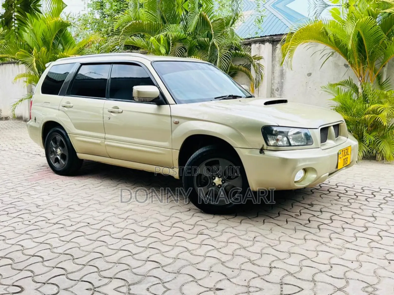 Subaru Forester 2003 Gold