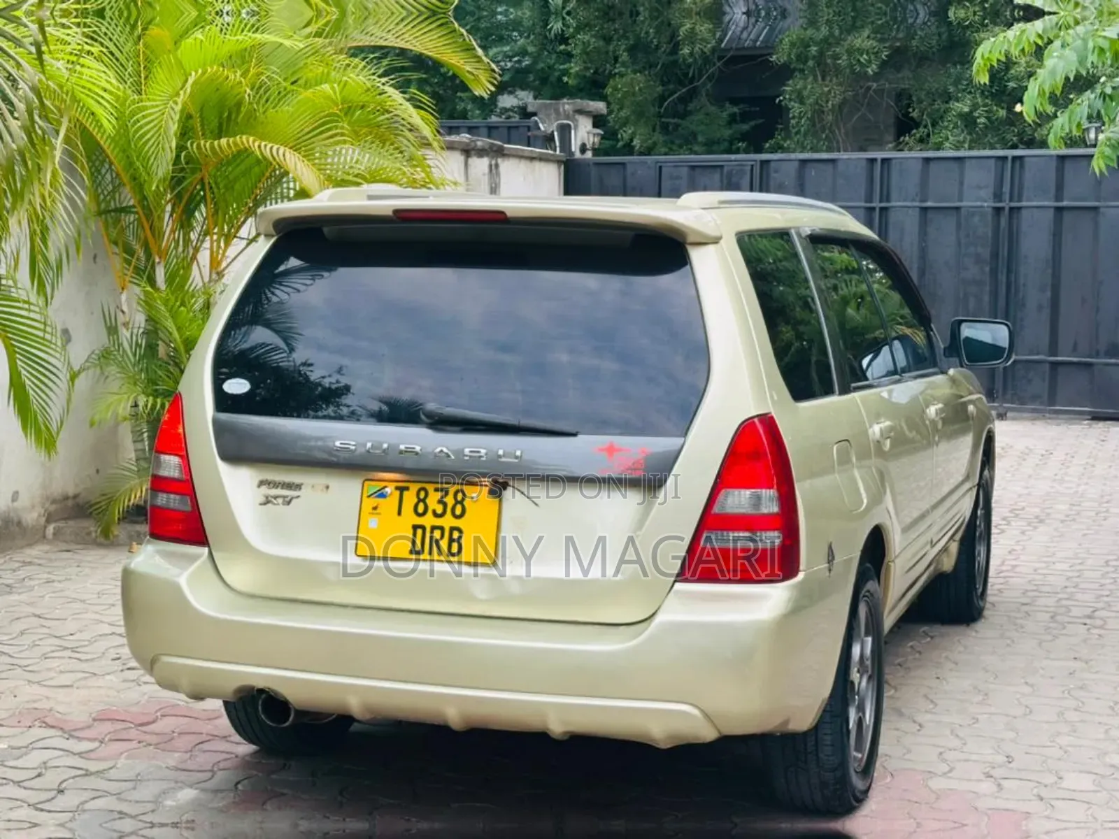 Subaru Forester 2003 Gold