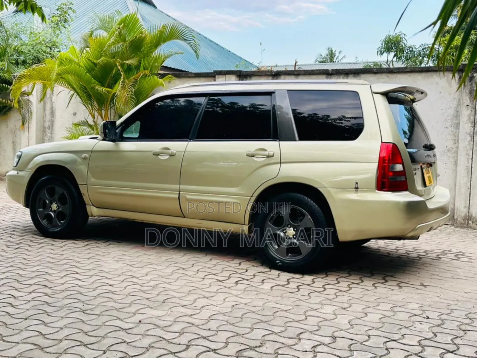 Subaru Forester 2003 Gold