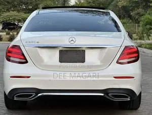 Mercedes-Benz E220 2016 White
