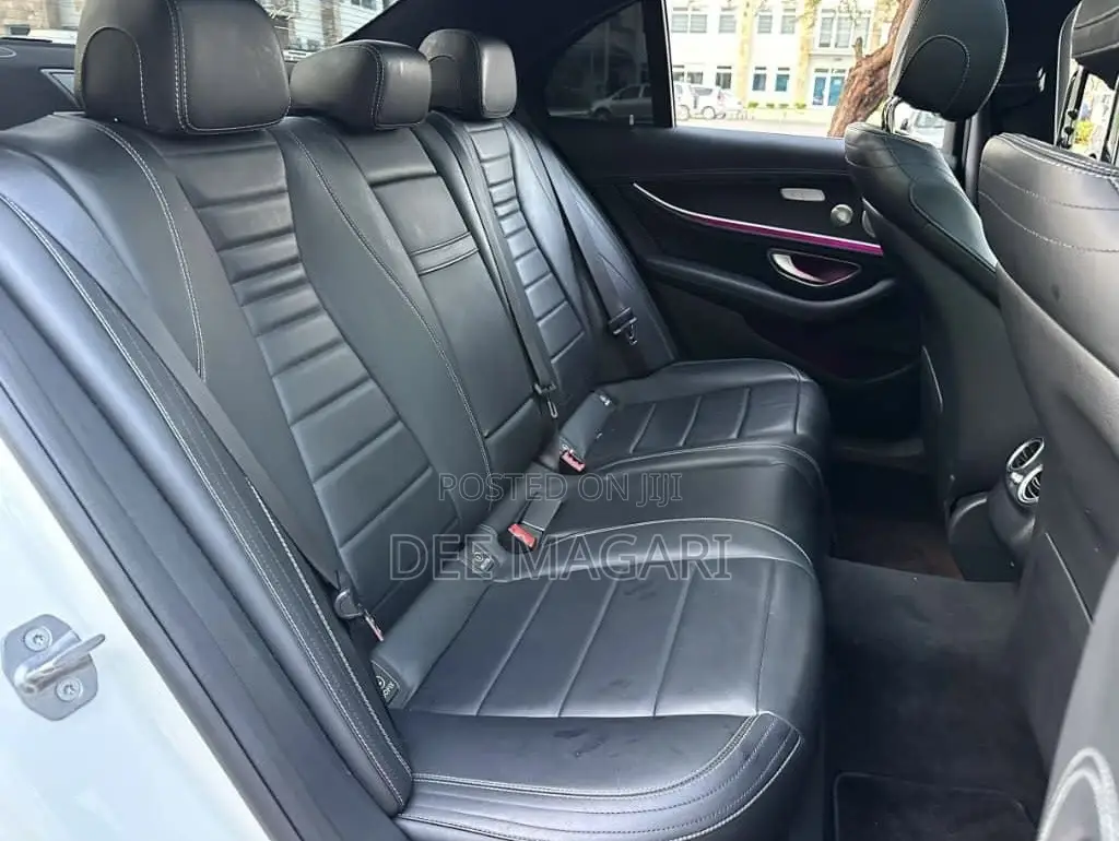 Mercedes-Benz E220 2016 White