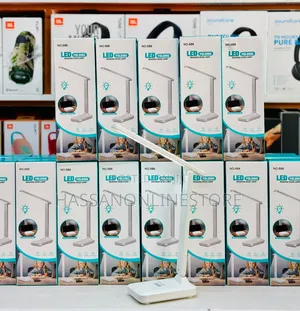 Single Foldable Reading Desk Lamp
