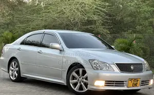 Toyota Crown Royale 2005 Silver