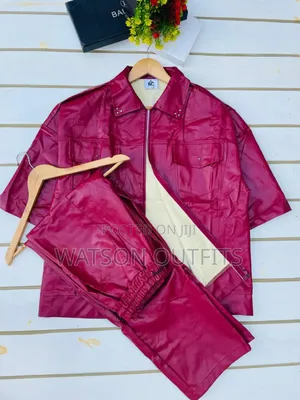 Top Clothing Set Official and Fit for Adults