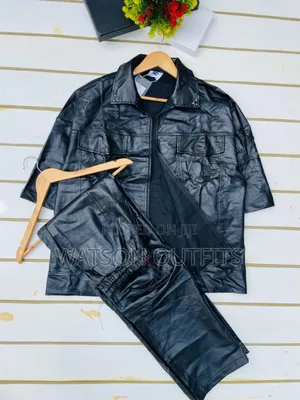 Top Clothing Set Official and Fit for Adults