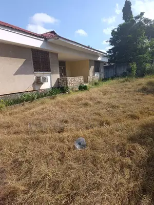 Plot for Sale Victoria Kinondoni