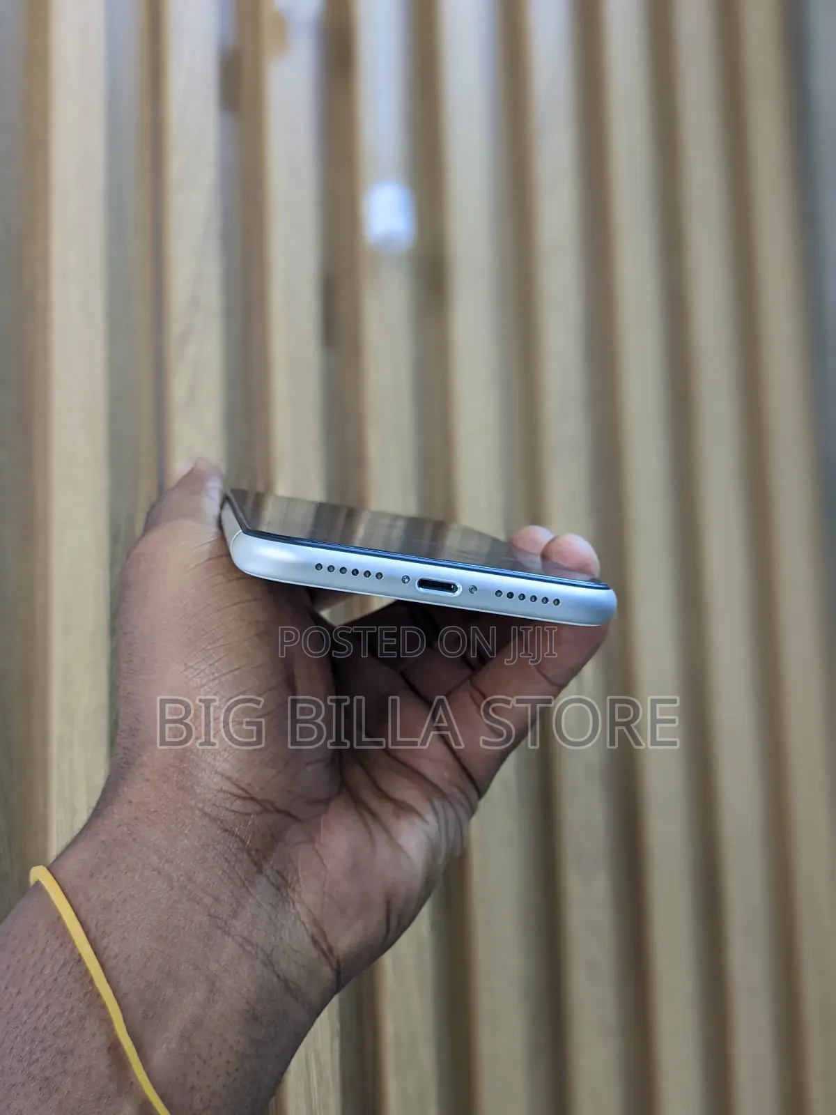 Apple iPhone 11 64 GB White