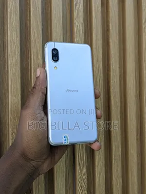 Sharp Aquos Sense 3 SHV45 64 GB