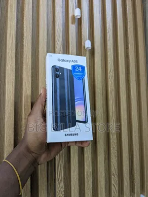 New Samsung Galaxy A05 64 GB Black
