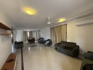 Furnished 4bdrm Villa in Coolest Estate for rent