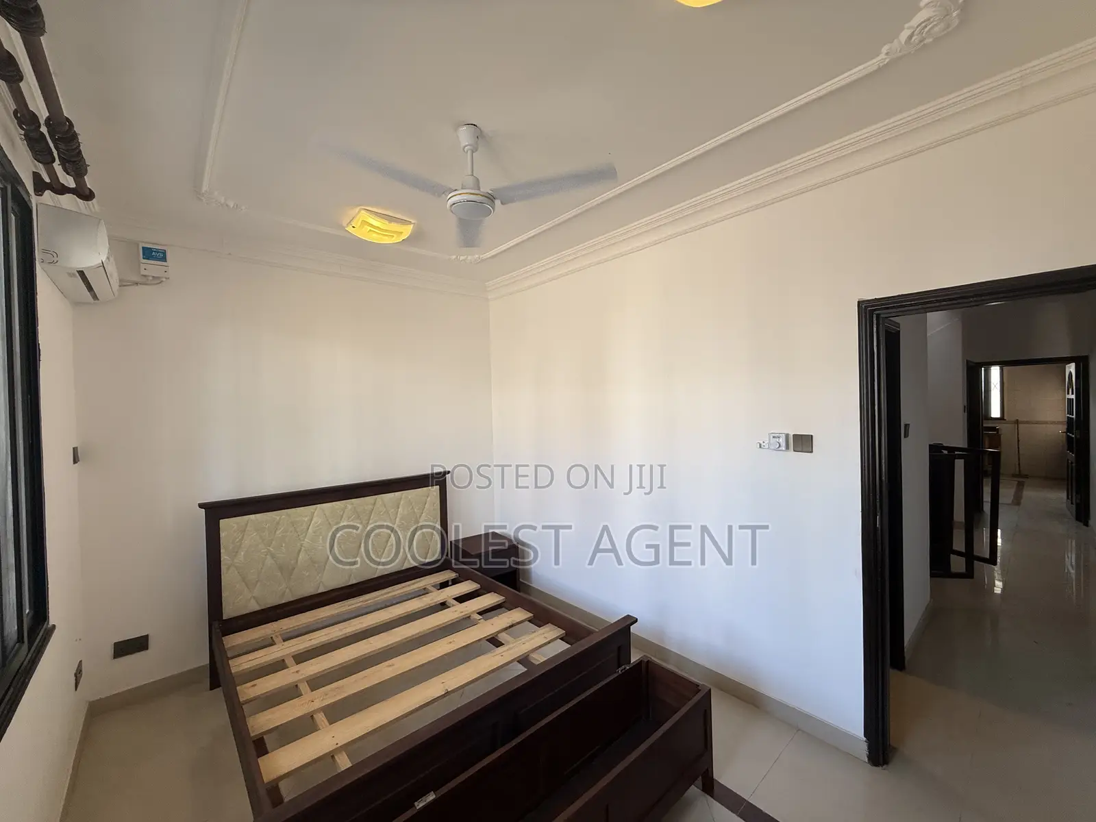 Furnished 4bdrm Villa in Coolest Estate for rent