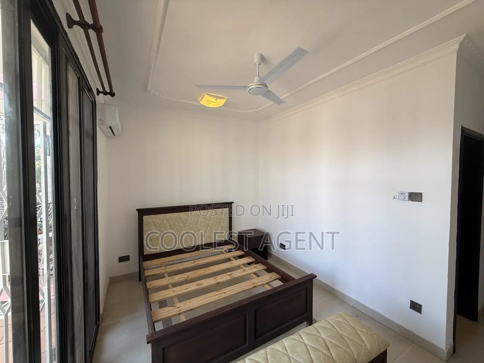 Furnished 4bdrm Villa in Coolest Estate for rent