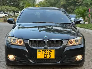 BMW 3 Series 2011 Black