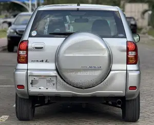 Toyota RAV4 1.8 2005 Gray