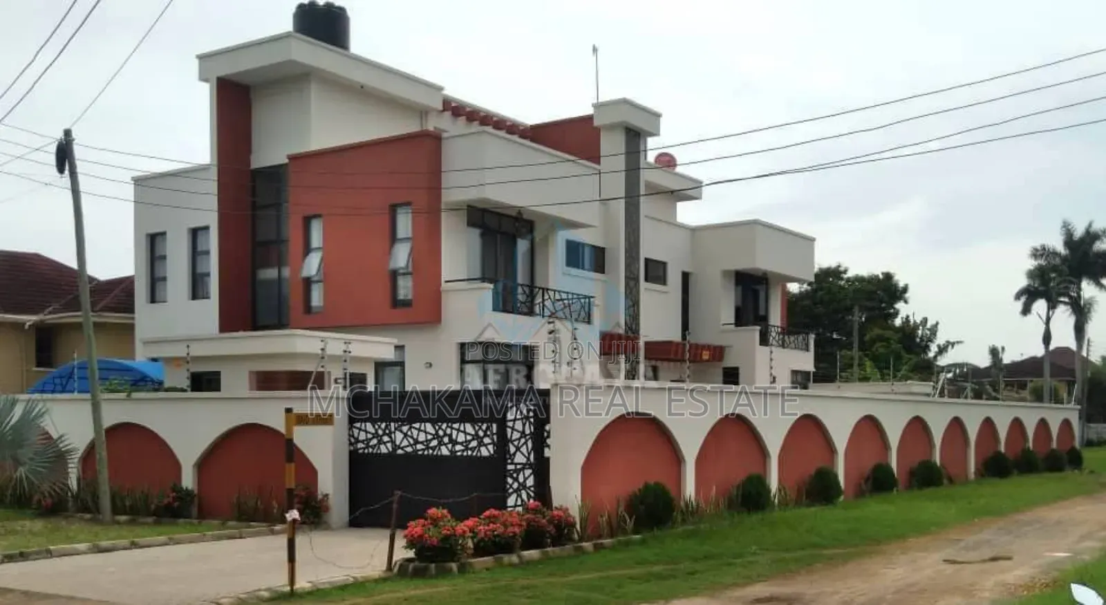 Furnished 4bdrm Apartment in Yusuph Mchakama, Mbezi Beach for sale