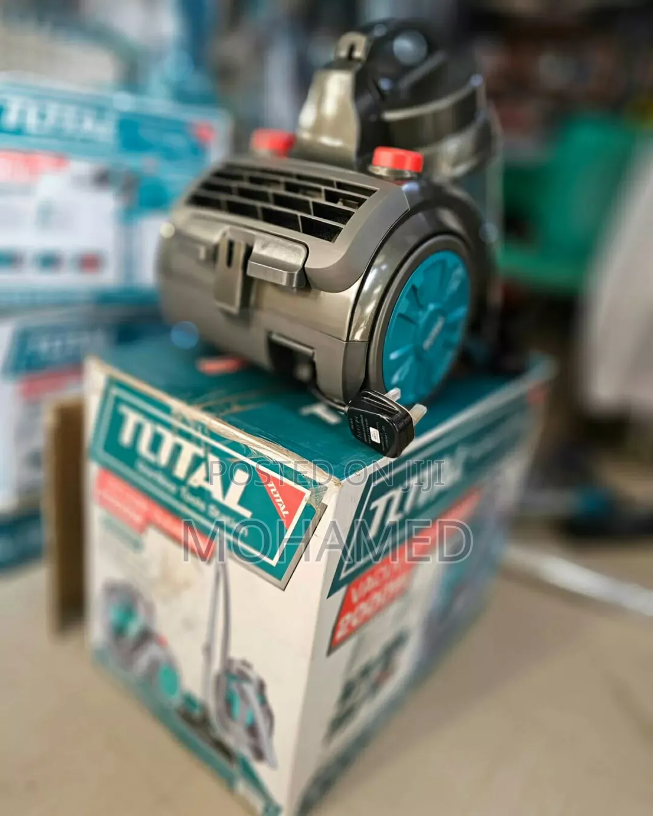 Total Vacuum Cleaner 2000w