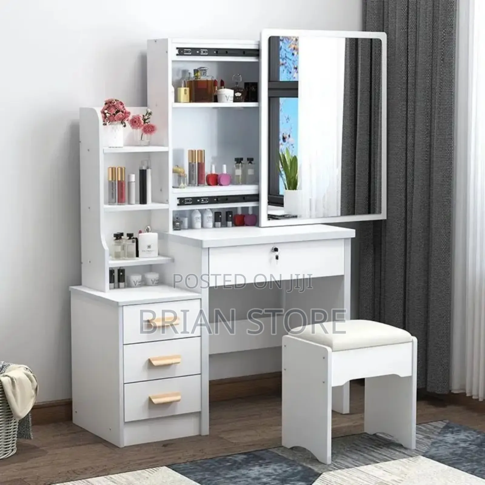 Dressing Table With Sliding Mirror