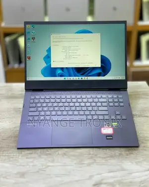 Laptop HP Omen 16 16GB AMD Ryzen 5 SSD 512GB