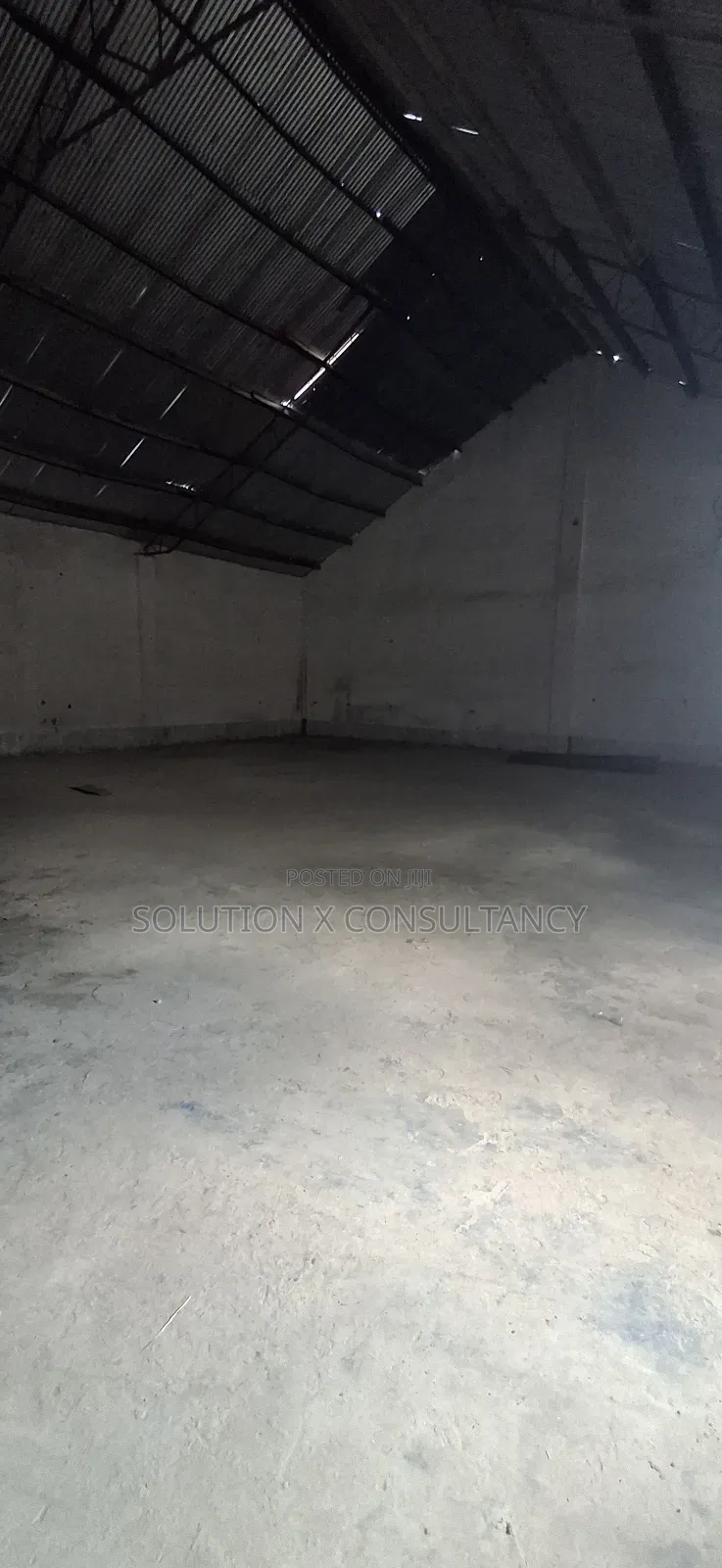 Warehouse for Rent at Kiwalani Near Airport