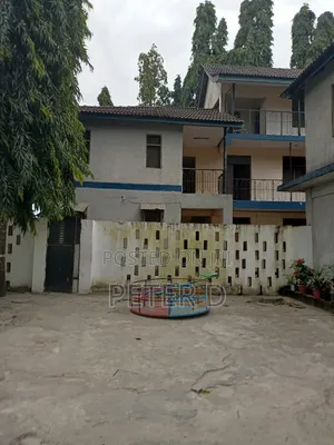 Shule Nzuri Inauzwa Yenye Majengo Ya Kisasa