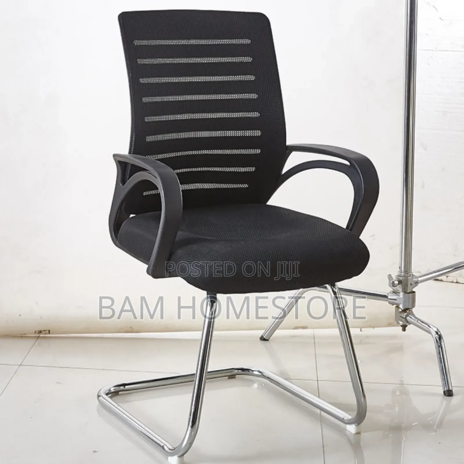 Ergonomic Office Chair With Armrest
