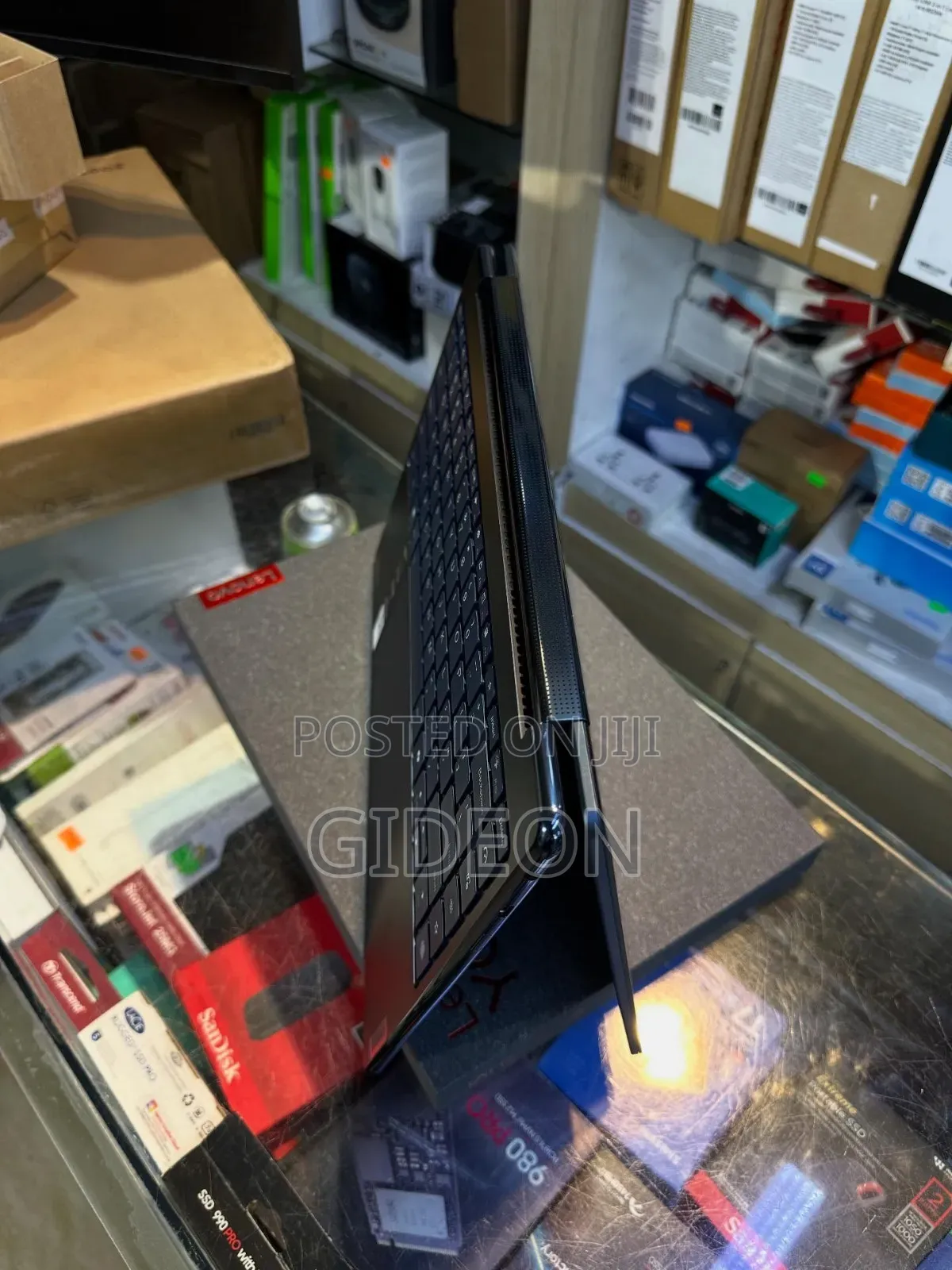 New Laptop Lenovo Yoga 9i 16GB Intel Core I7 SSD 1T