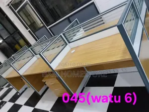 Work Stations for 6 Staffs(Worktable )