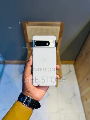 Google Pixel 8 Pro