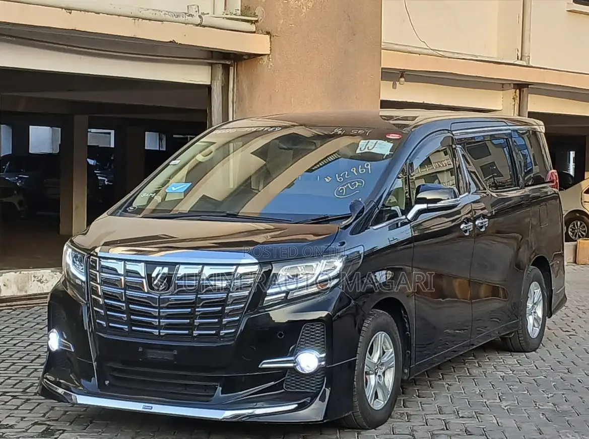 Toyota Alphard 2016 Black