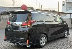 Toyota Alphard 2016 Black