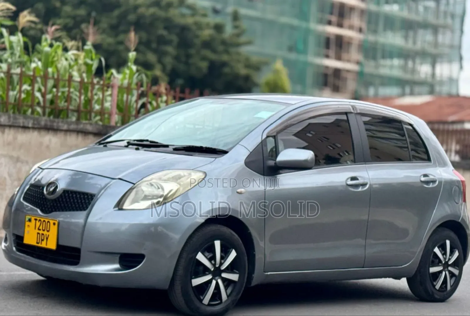 Toyota Vitz 2008 Silver