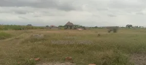 Viwanja Viwsnja Vya Makazi Na Biashara