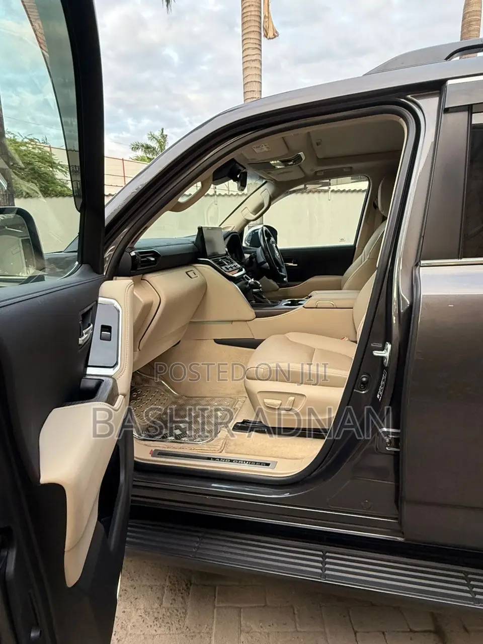Toyota Land Cruiser 2023 Gray