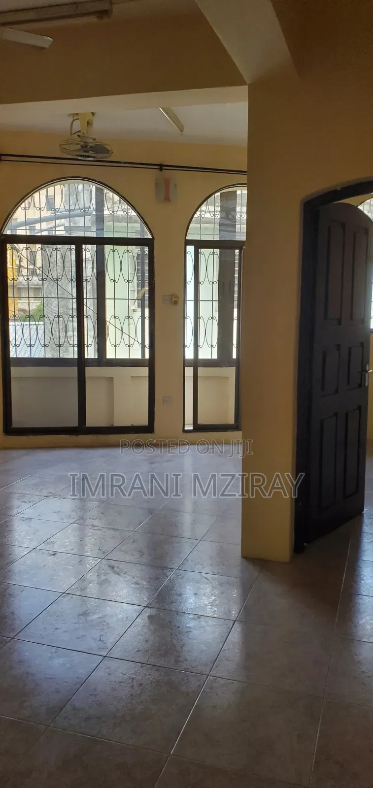 5bdrm House in Kariakoo for sale