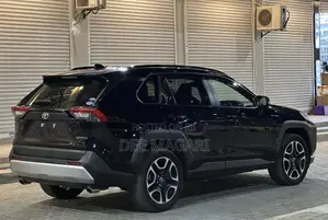 Toyota RAV4 Adventure AWD 2020 Gray