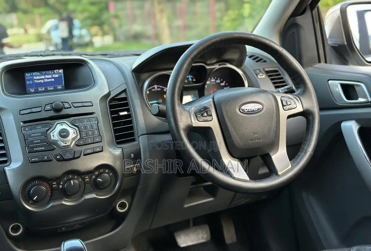 Ford Ranger Wildtrak 2013 White