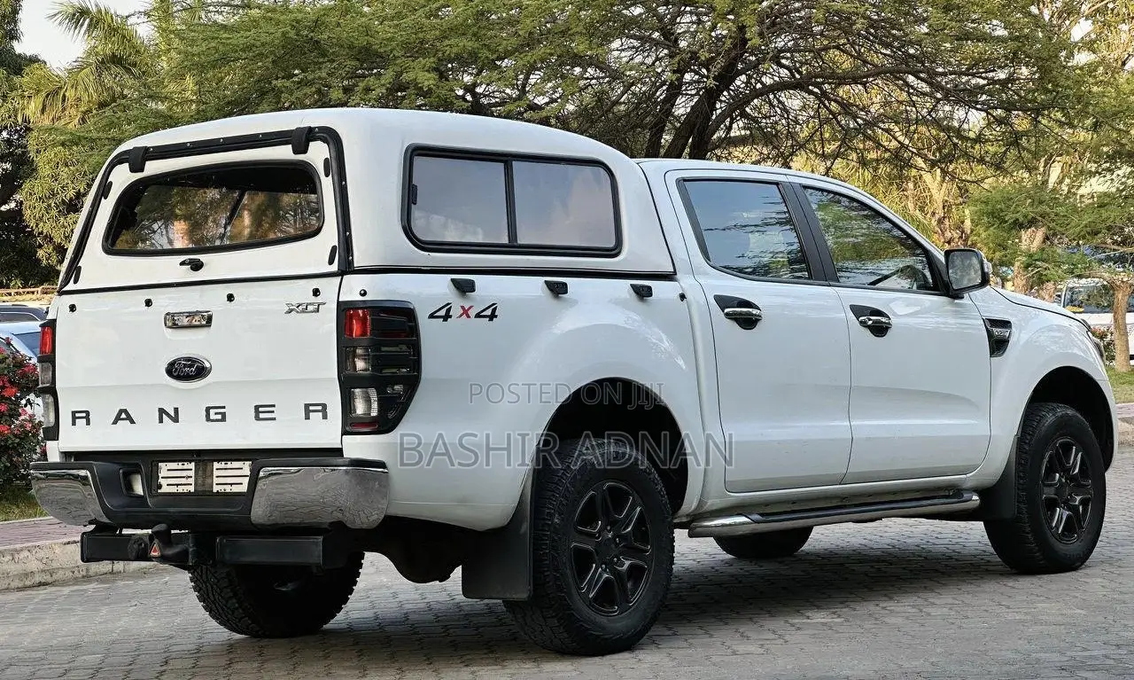 Ford Ranger Wildtrak 2013 White