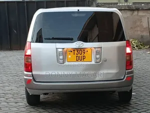 Toyota Probox 2004 Silver