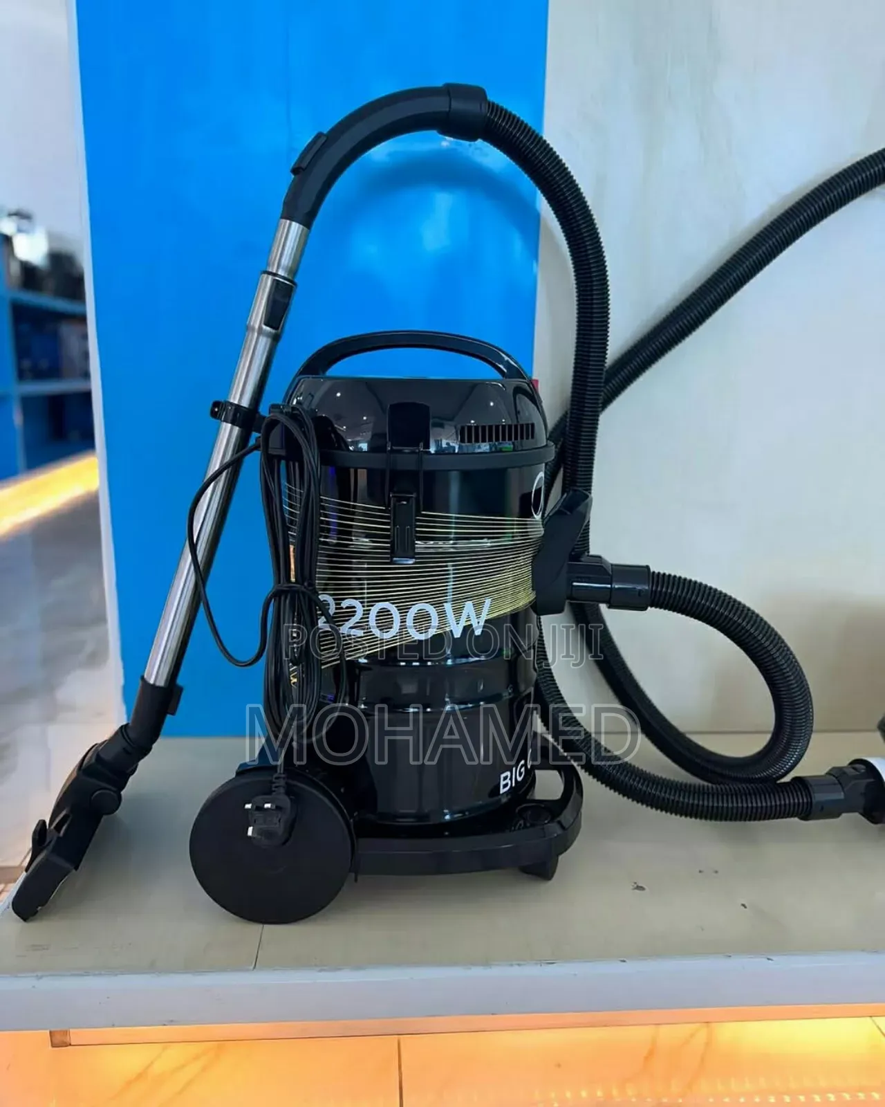 Midea Vacuum Cleaner 2200w-23 Liters