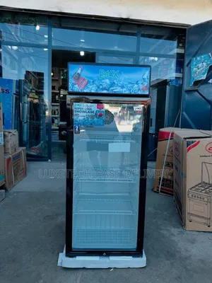 Bmax Showcase Fridge 178l