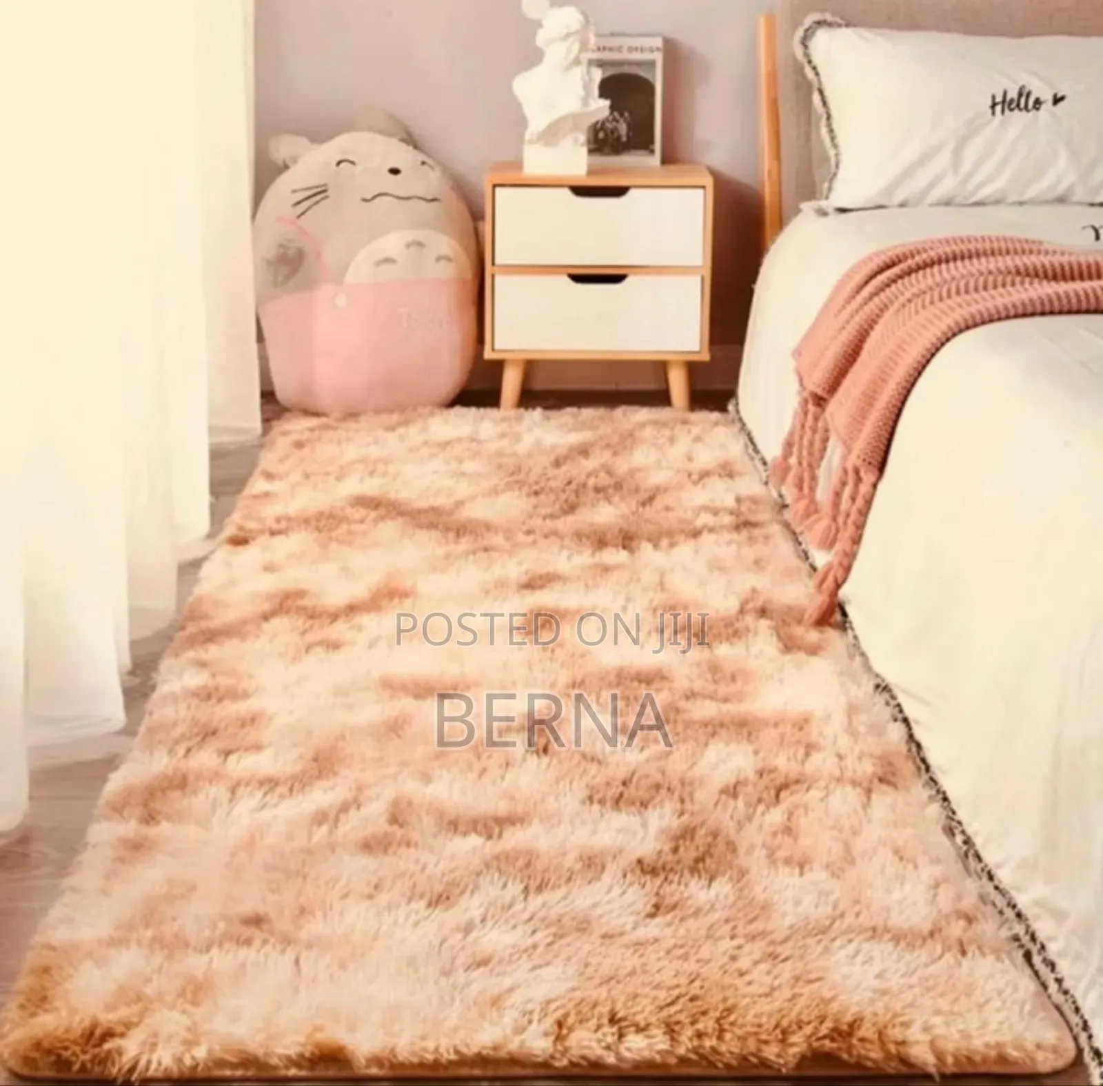 Zulia Manyoya -Flirfy Bedside Rug /Carpets