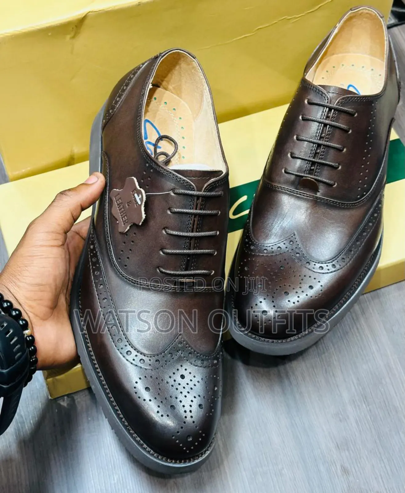 Clarks Official and Smart Shoes or Footwears