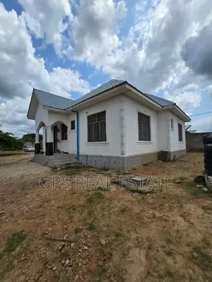 3bdrm House in Madale Mbopo, Kinondoni for sale