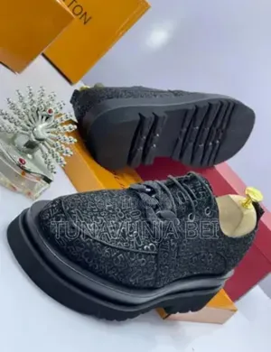 Bottegaa Leather Shoes