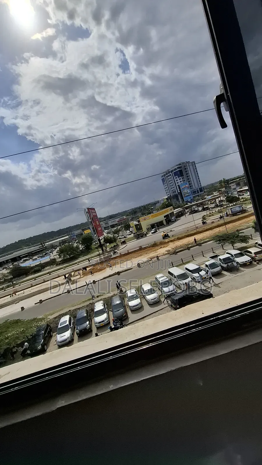 Office Space Tu Opp Mliman Cty Area