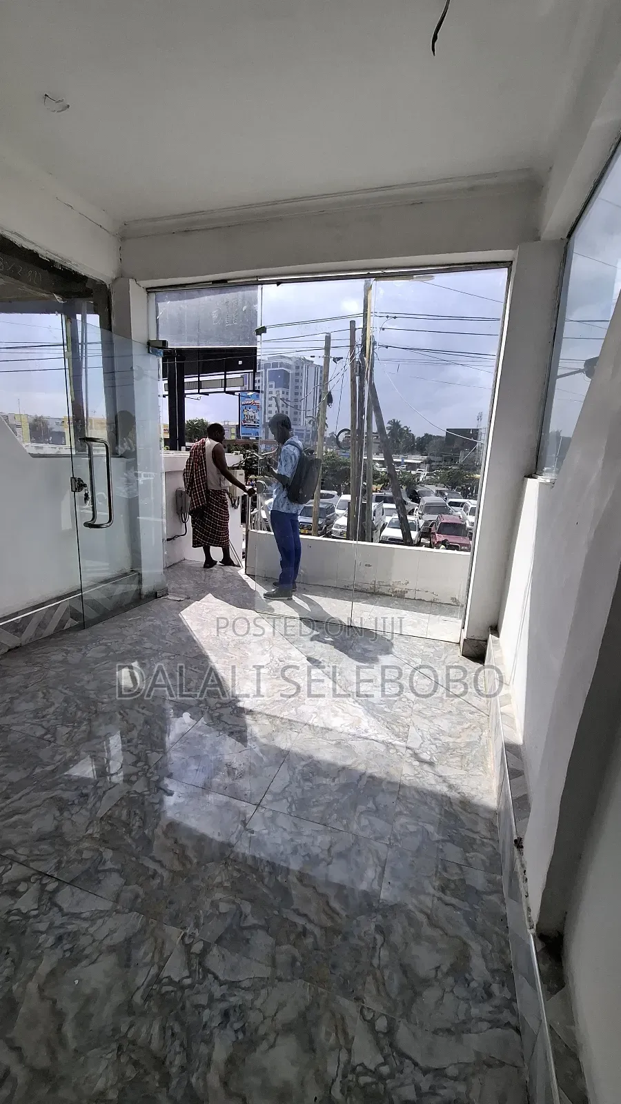 Office Space Tu Opp Mliman Cty Area