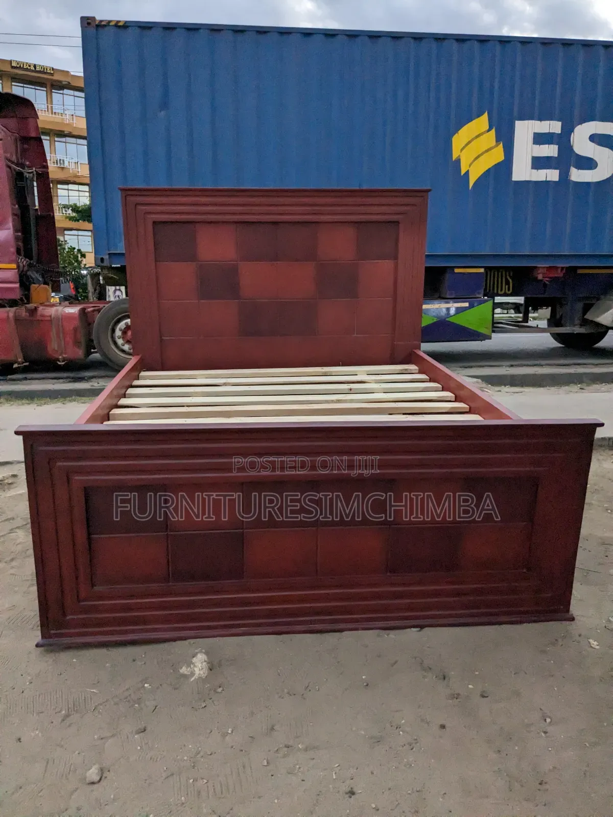 Morden Wooden Bed