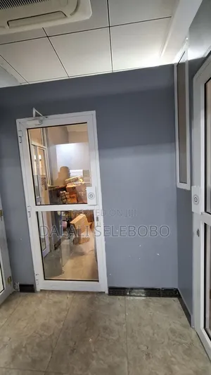 Office Space Tu Very Nice
